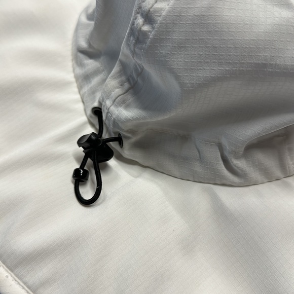 Columbia white sun hat. - Picture 3 of 5